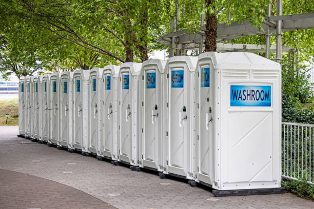 Best Portable restroom trailer rental  in Ardmore, OK